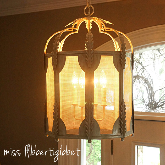 chandelier-foyer-3