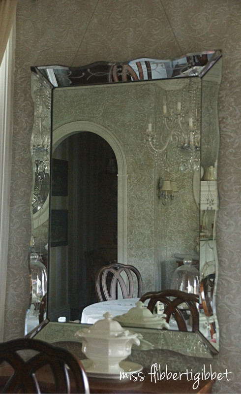 dining-room-mirror
