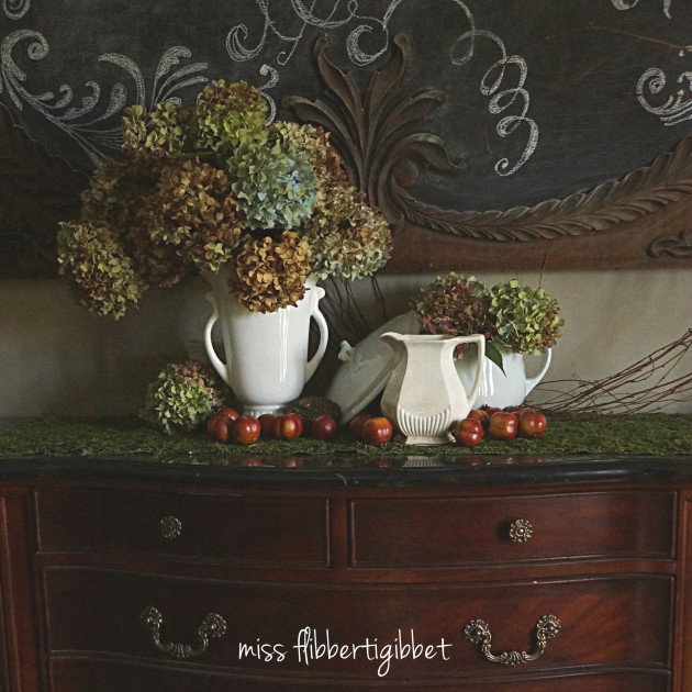 fall-decor-foyer-1