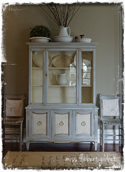 chalk-paint-french-hutch