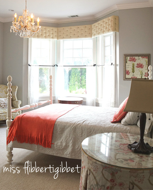 gray-coral-bedroom-3